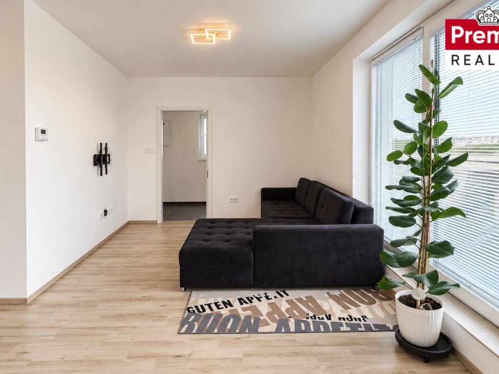 Pronájem bytu 3+kk 87 m2, Znojmo – náhled fotky 2