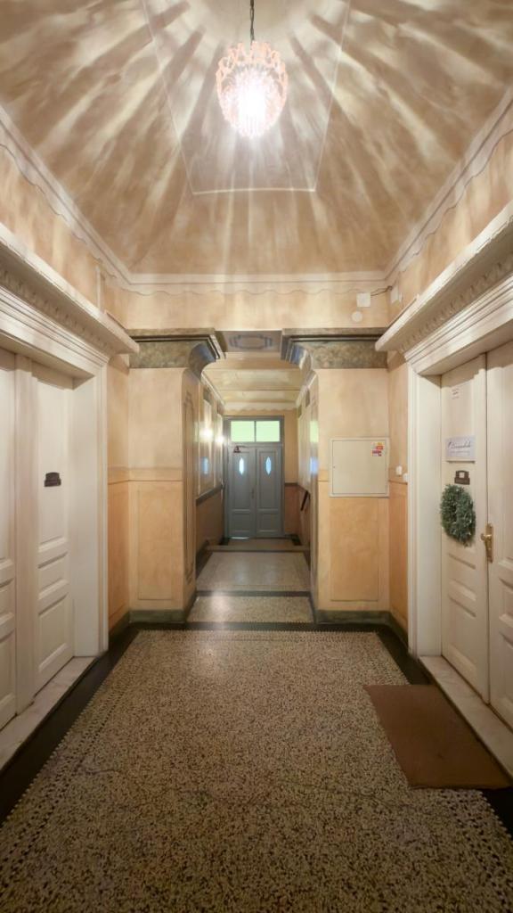 Pronájem bytu 2+1 85 m2, Praha – náhled fotky 25