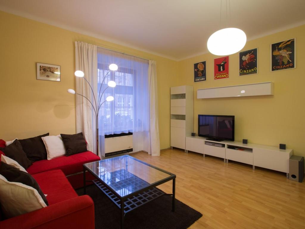 Pronájem bytu 2+kk 50 m2, Praha – náhled fotky 4