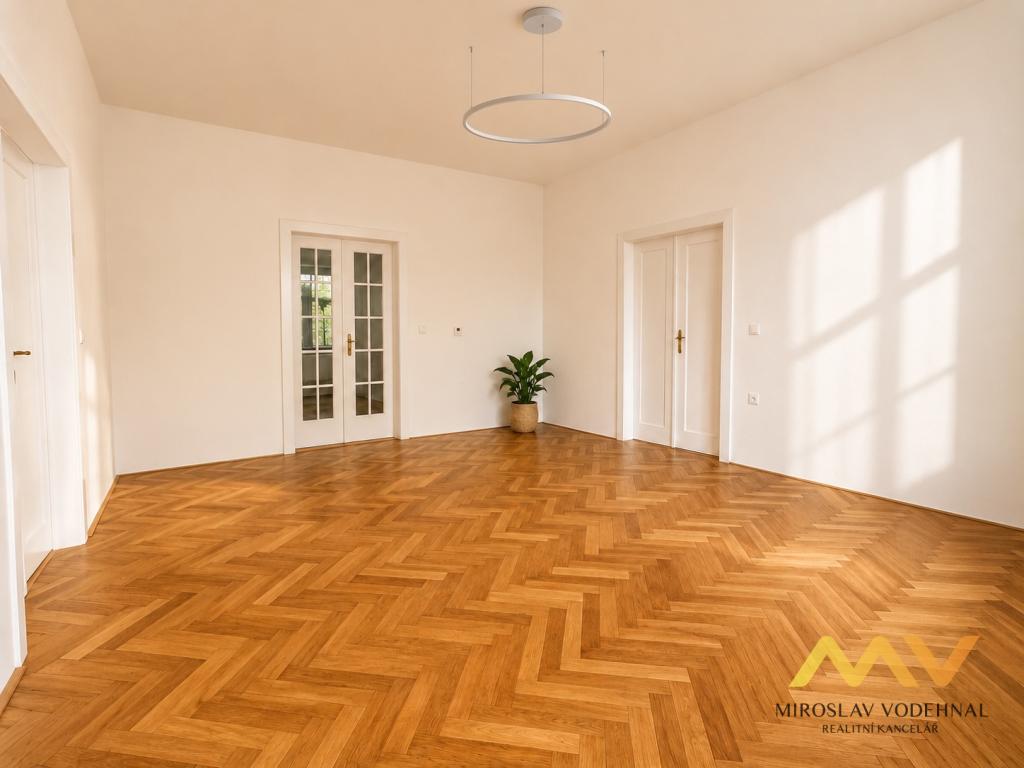 Pronájem bytu 3+1 129 m2, Hradec Králové – náhled fotky 6