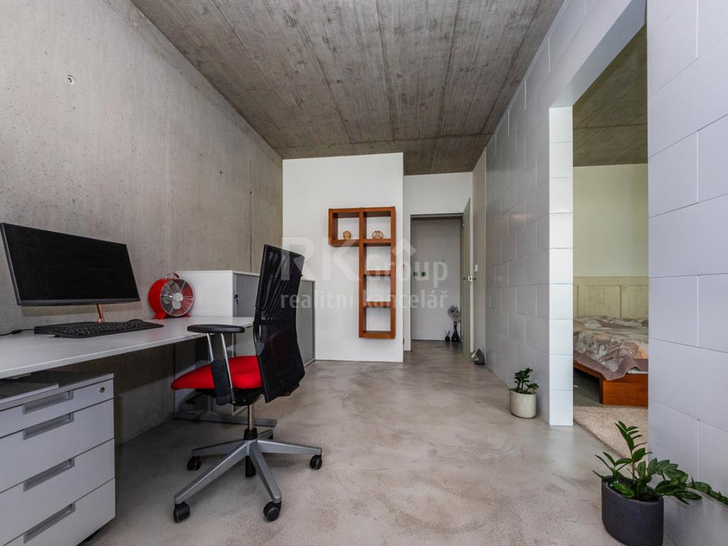 Pronájem bytu 3+kk 81 m2, Praha – náhled fotky 12
