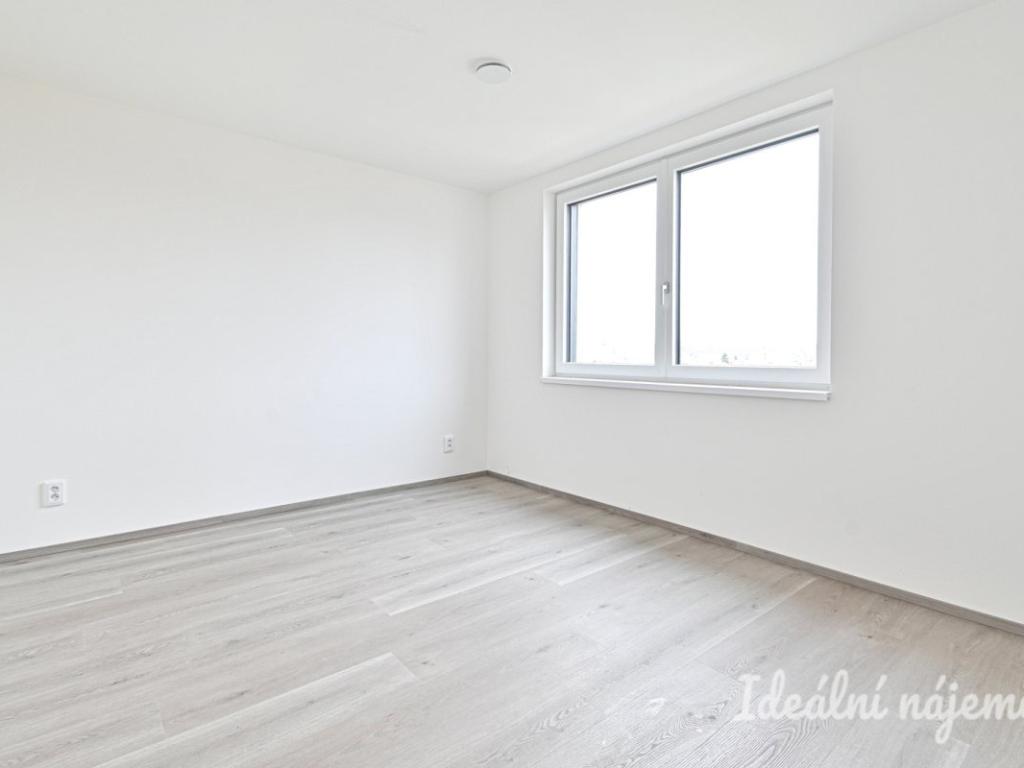 Pronájem bytu 2+kk 39 m2, Dobřany – náhled fotky 9