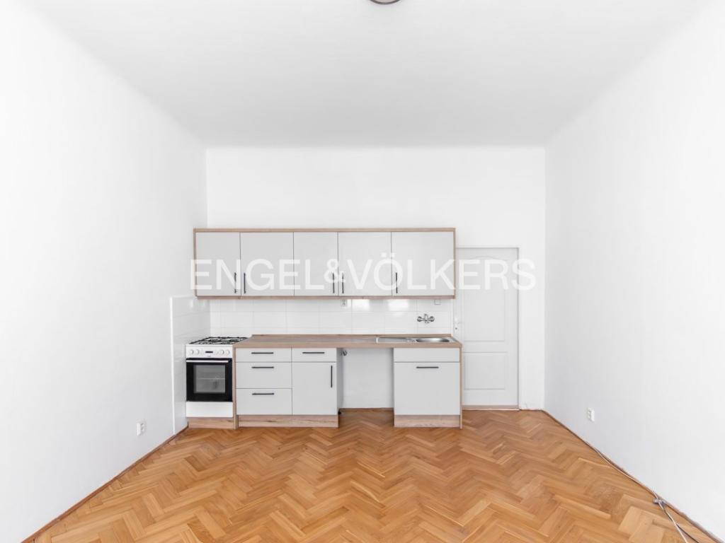 Pronájem bytu 1+kk 27 m2