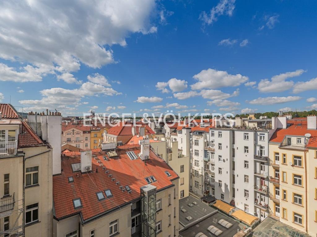 Pronájem bytu 4+kk 155 m2