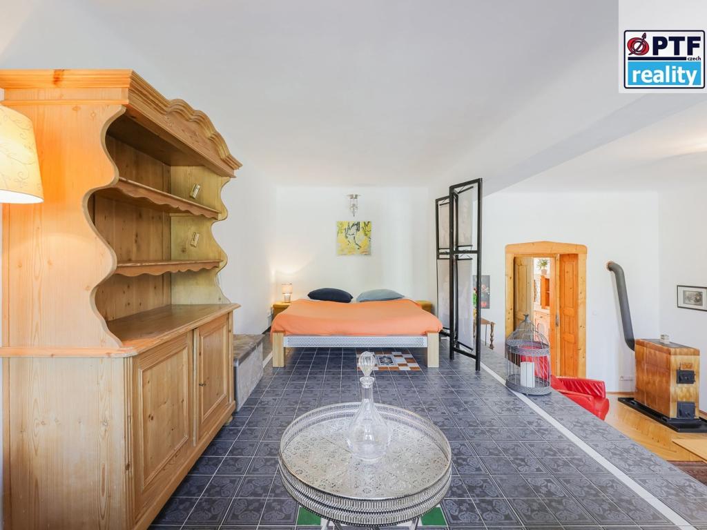 Pronájem bytu 3+kk 80 m2