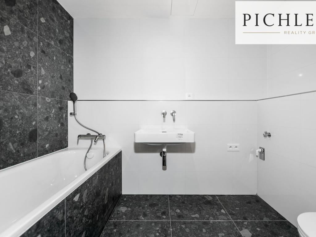 Prodej bytu 2+kk 39 m2, Praha – náhled fotky 17