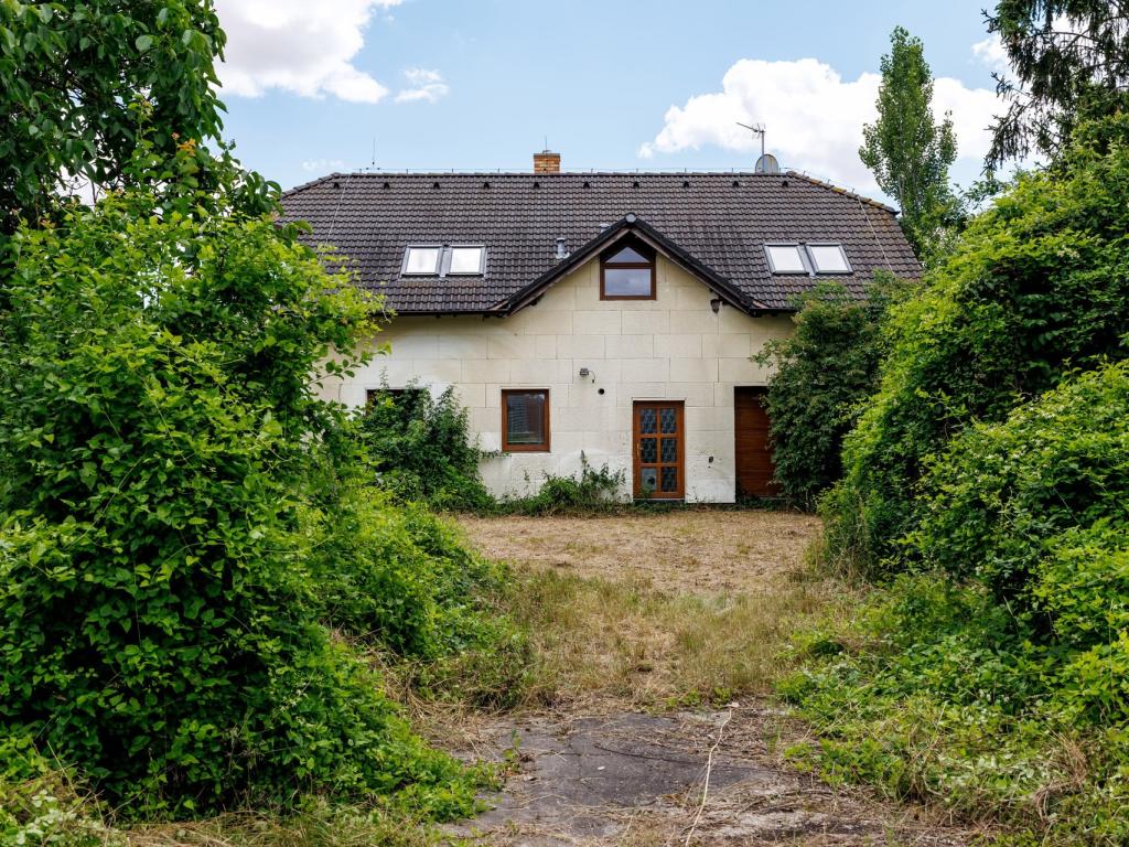 Listing 1