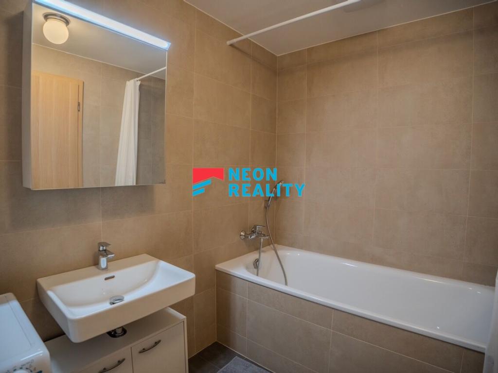 Pronájem bytu 2+kk 58 m2, Ostrava – náhled fotky 13