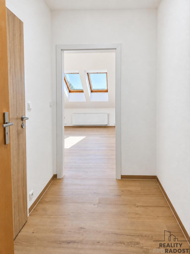 Pronájem bytu 1+kk 24 m2
