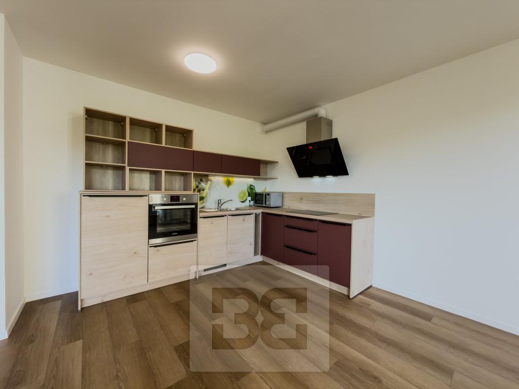 Pronájem bytu 3+kk 89 m2