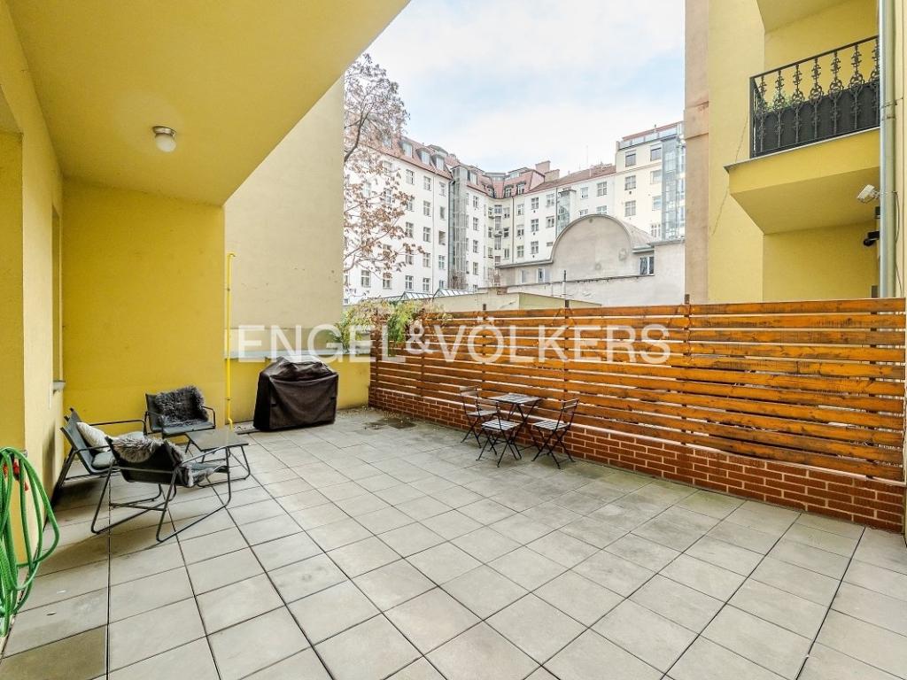 Pronájem bytu 1+kk 32 m2