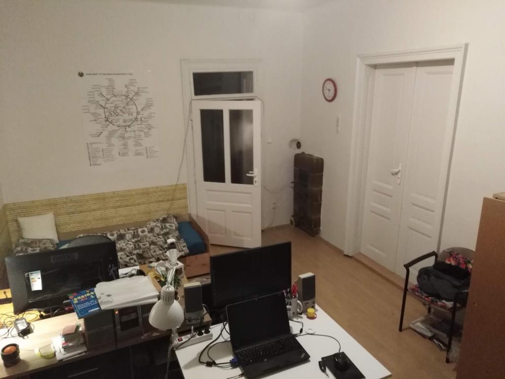 Spolubydleni bytu 1 lůžko 100 m2