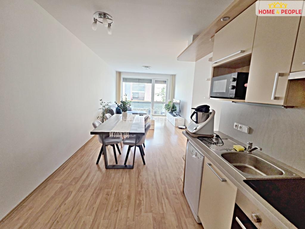 Pronájem bytu 2+kk 58 m2