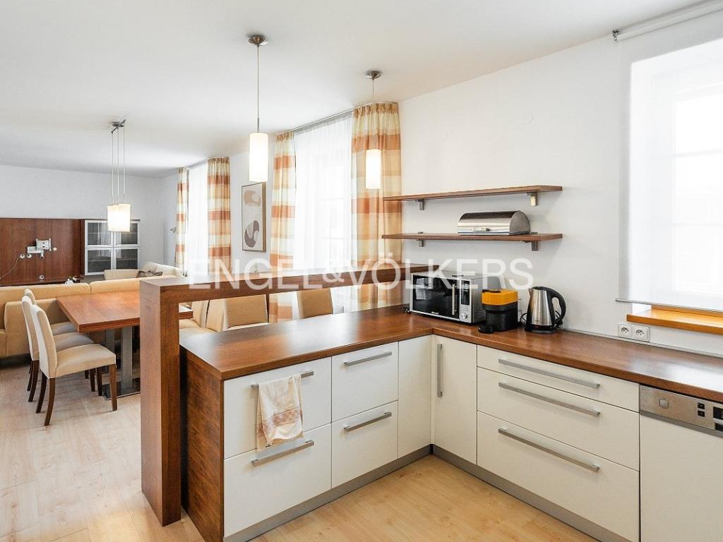 Pronájem bytu 3+kk 110 m2