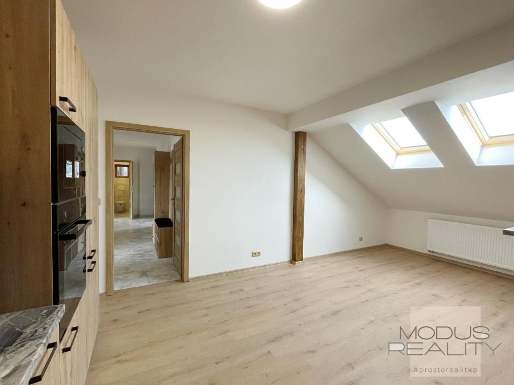 Pronájem bytu 3+1 140 m2
