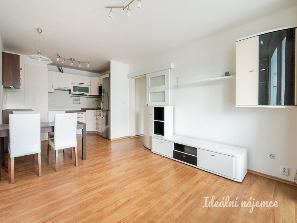 Pronájem bytu 3+kk 67 m2