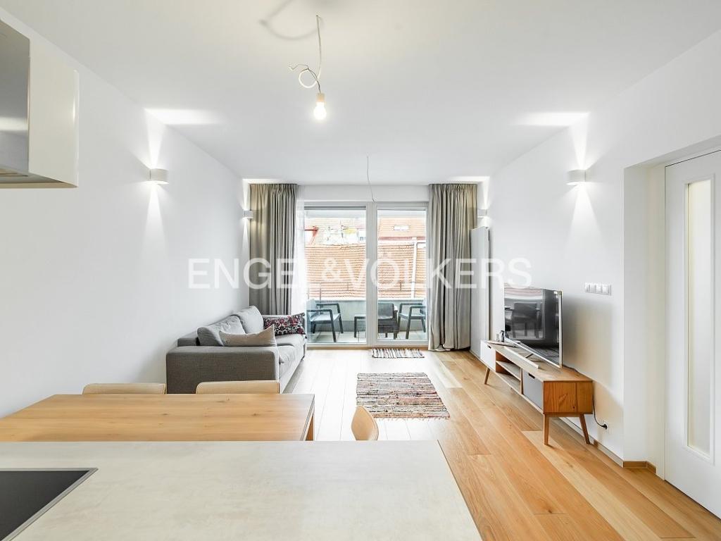 Pronájem bytu 2+kk 60 m2