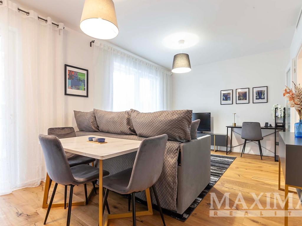 Pronájem bytu 1+kk 32 m2