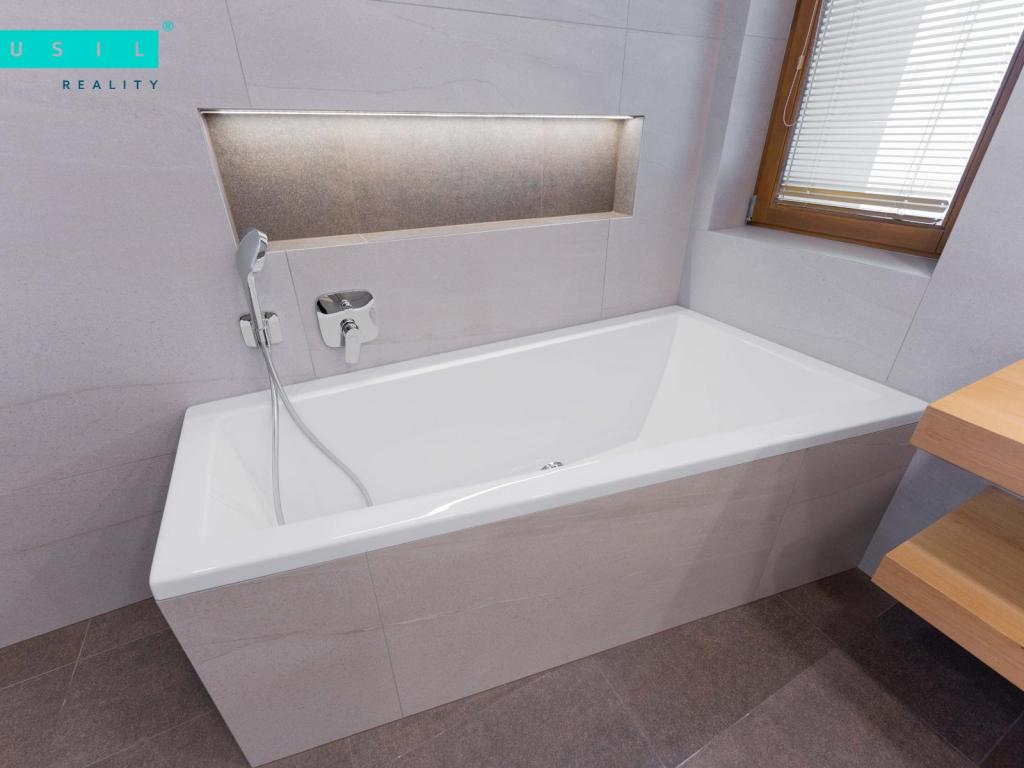 Pronájem bytu 4+kk 151 m2, Olomouc – náhled fotky 13