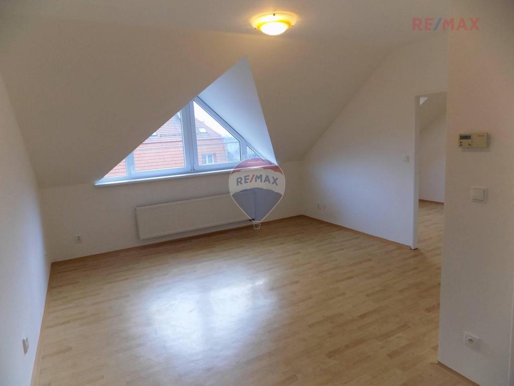Pronajem bytu 2+kk 55 m2