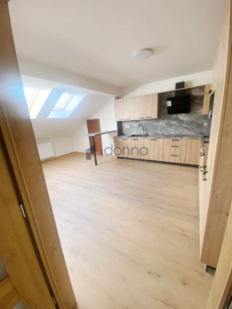 Pronájem bytu 3+1 134 m2