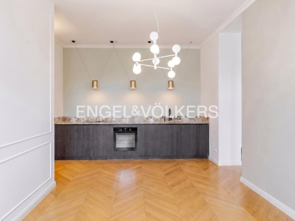 Pronájem bytu 4+1 142 m2