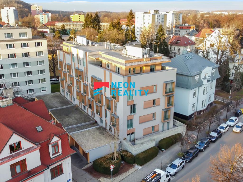 Pronájem bytu 4+kk 95 m2