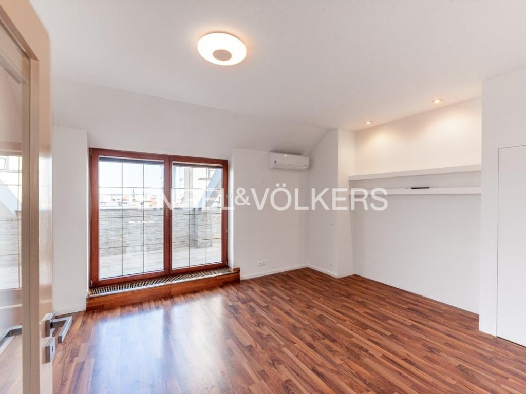 Pronájem bytu 4+kk 150 m2