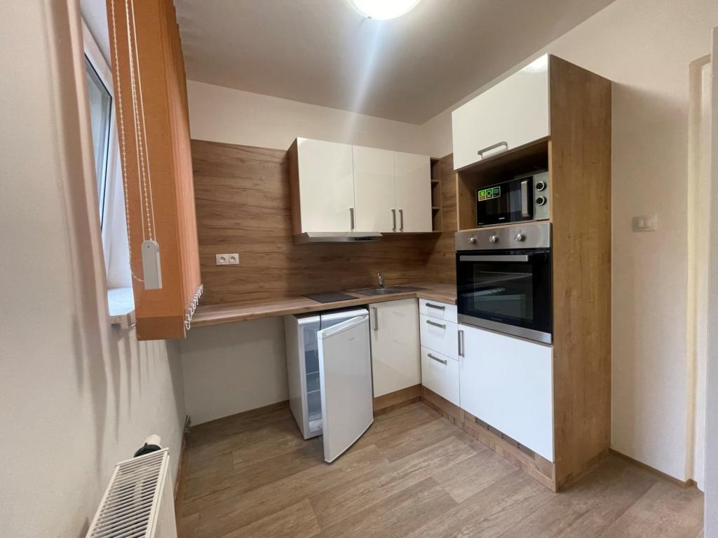 Pronájem bytu 2+kk 27 m2