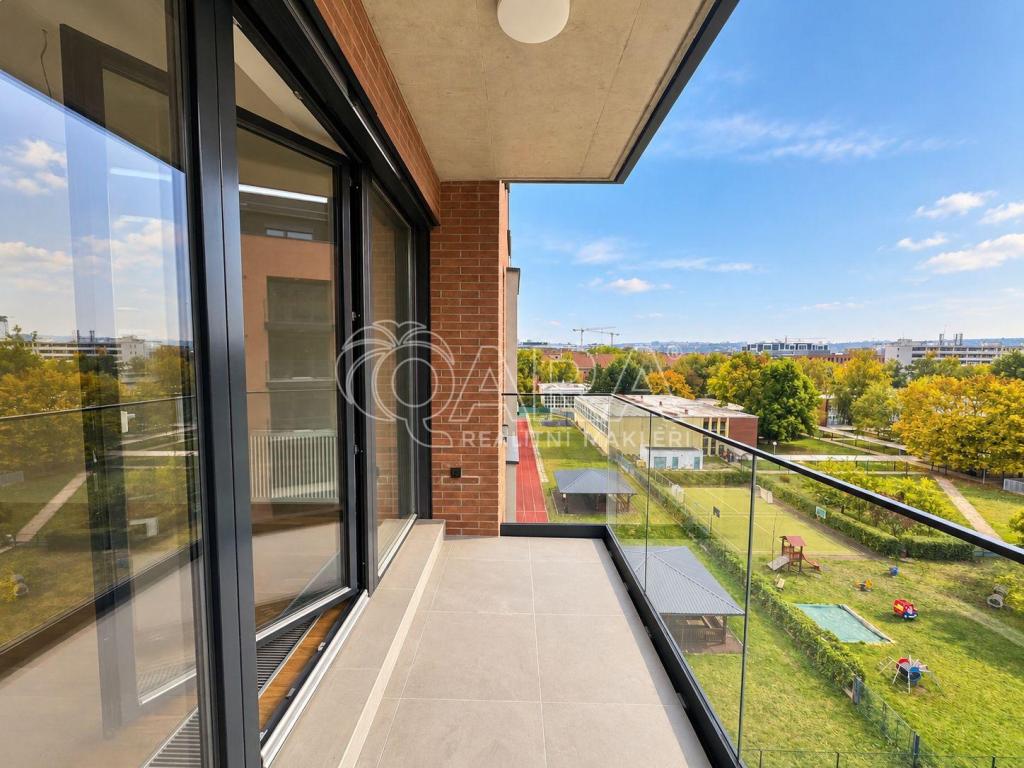 Pronájem bytu 1+kk 36 m2