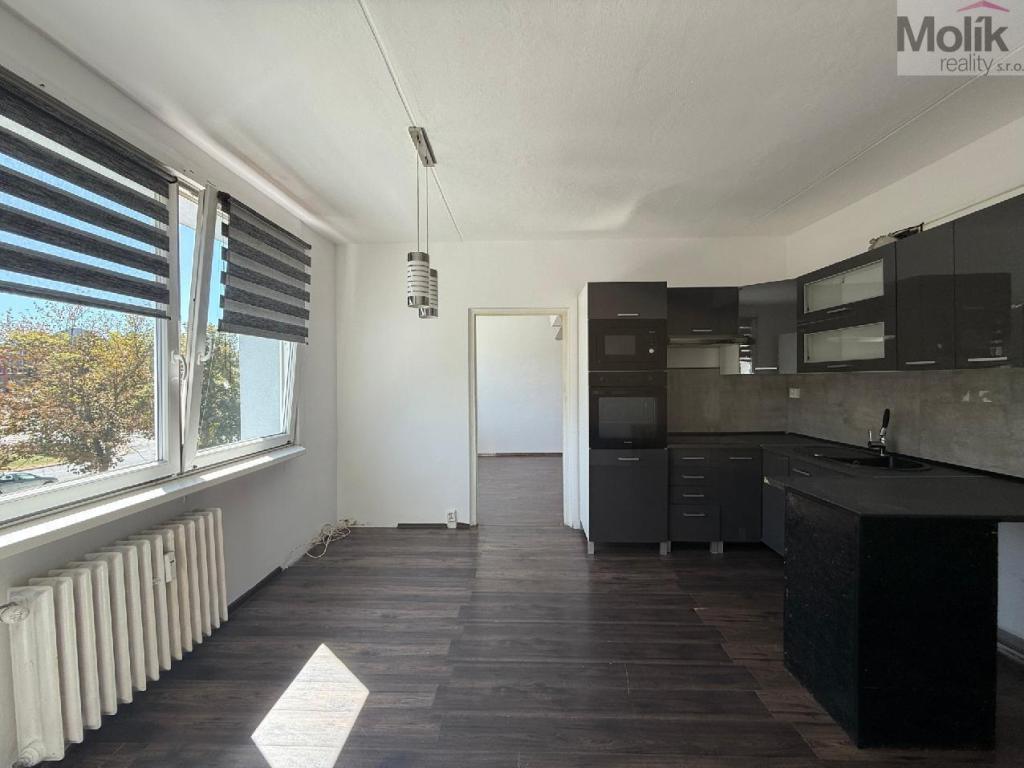 Pronájem bytu 2+1 52 m2