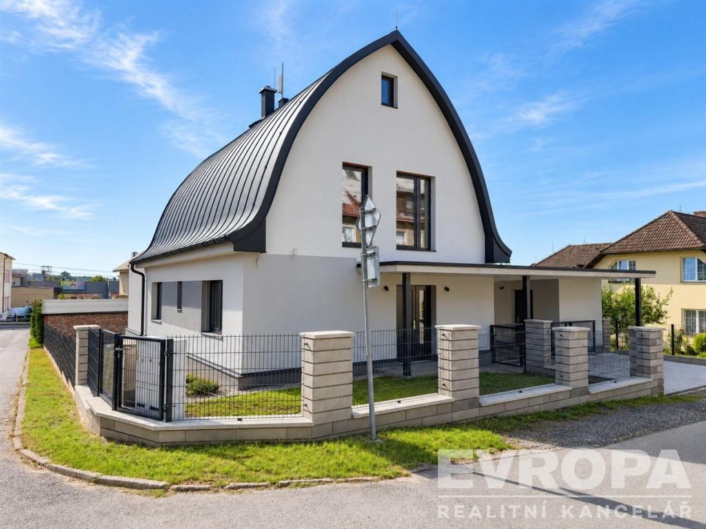 Pronájem domu 165 m2