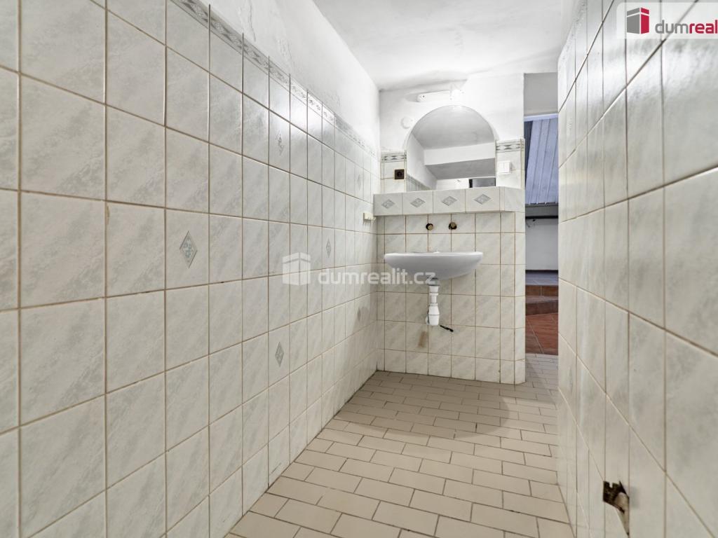 Prodej domu 246 m2, Bečov nad Teplou – náhled fotky 16