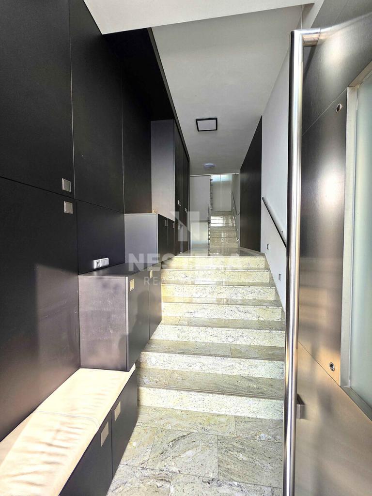 Pronájem domu 500 m2