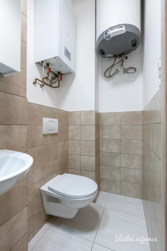 Pronájem bytu 1+kk 24 m2, Praha – náhled fotky 6