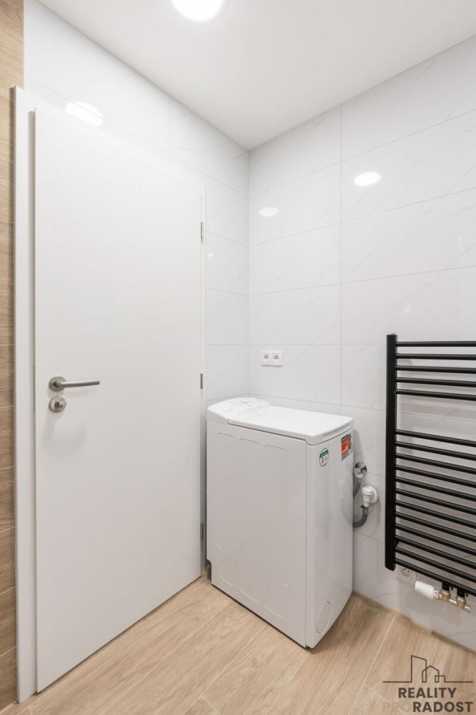 Pronájem bytu 1+kk 30 m2
