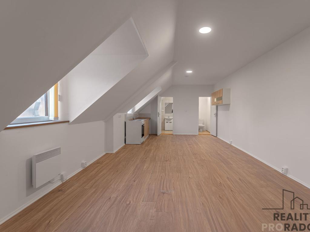 Pronájem bytu 2+kk 56 m2