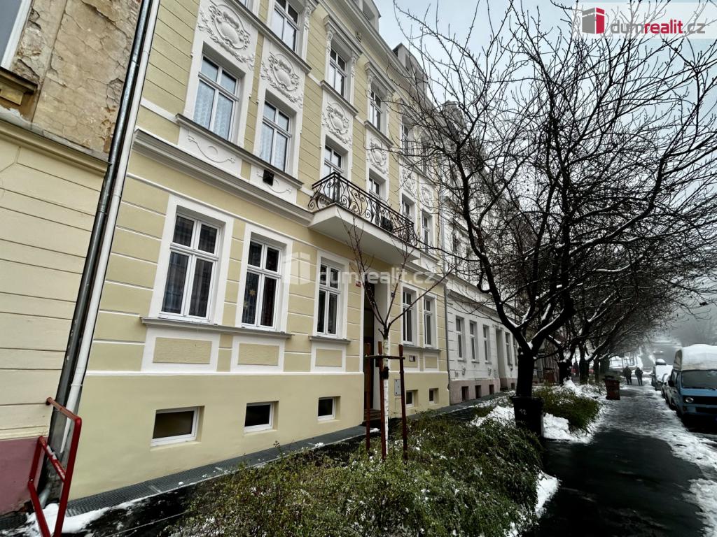 Pronájem bytu 1+1 38 m2