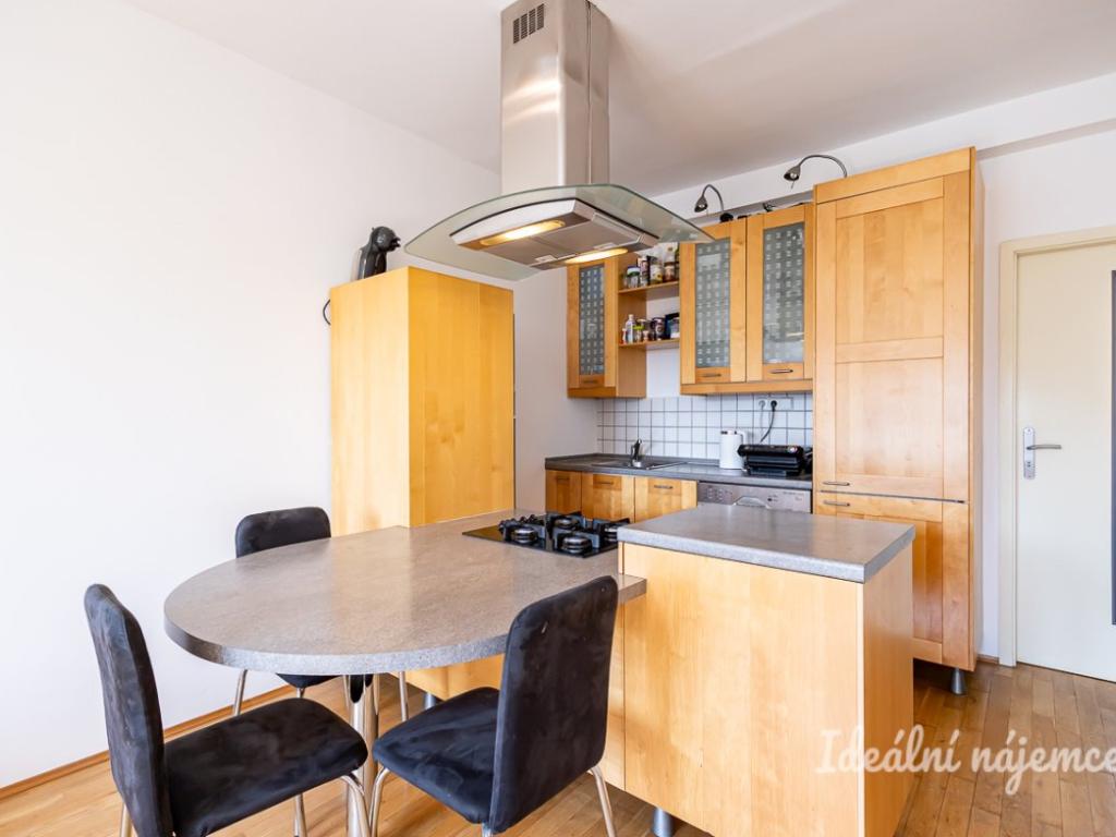 Pronájem bytu 3+kk 56 m2