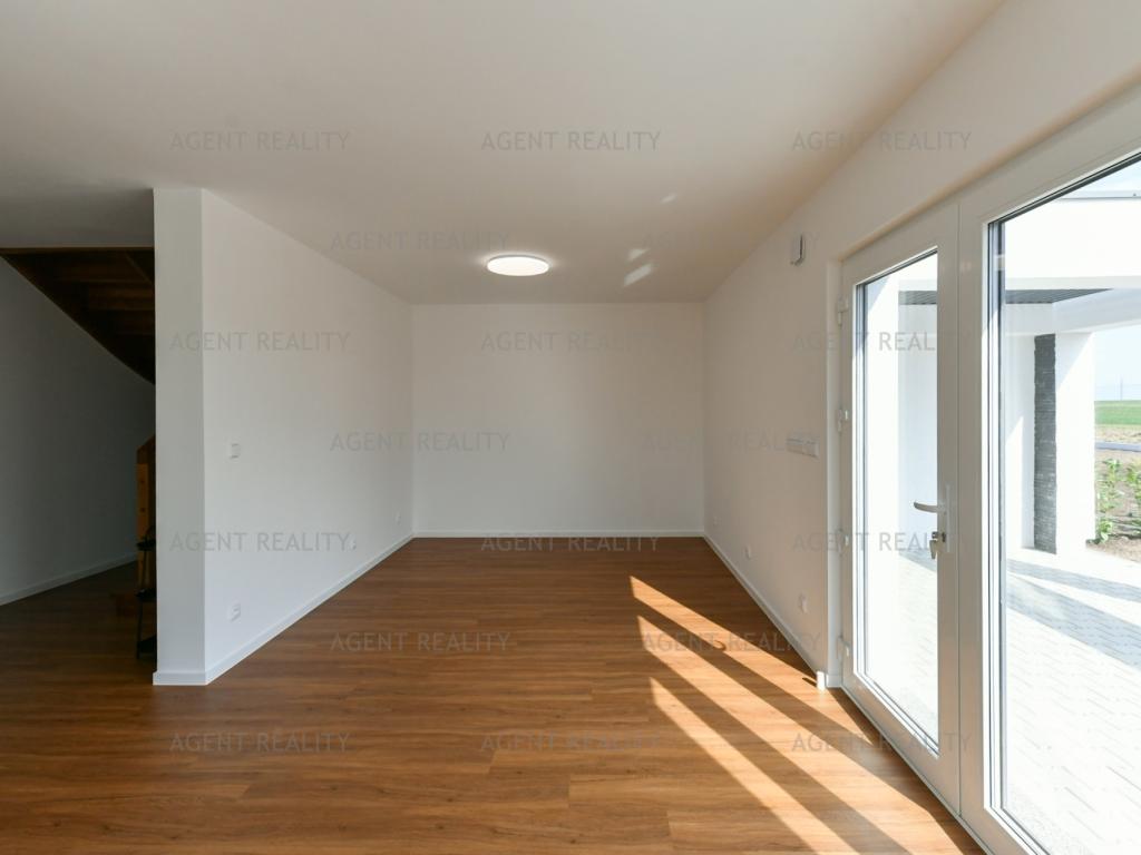Prodej domu 156 m2, Slaný – náhled fotky 8
