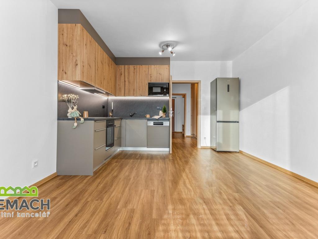 Pronájem bytu 1+kk 40 m2