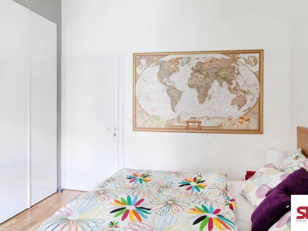Pronájem bytu 2+kk 55 m2, Praha – náhled fotky 9