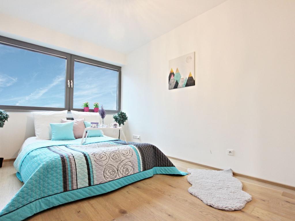 Pronájem bytu 3+kk 105 m2