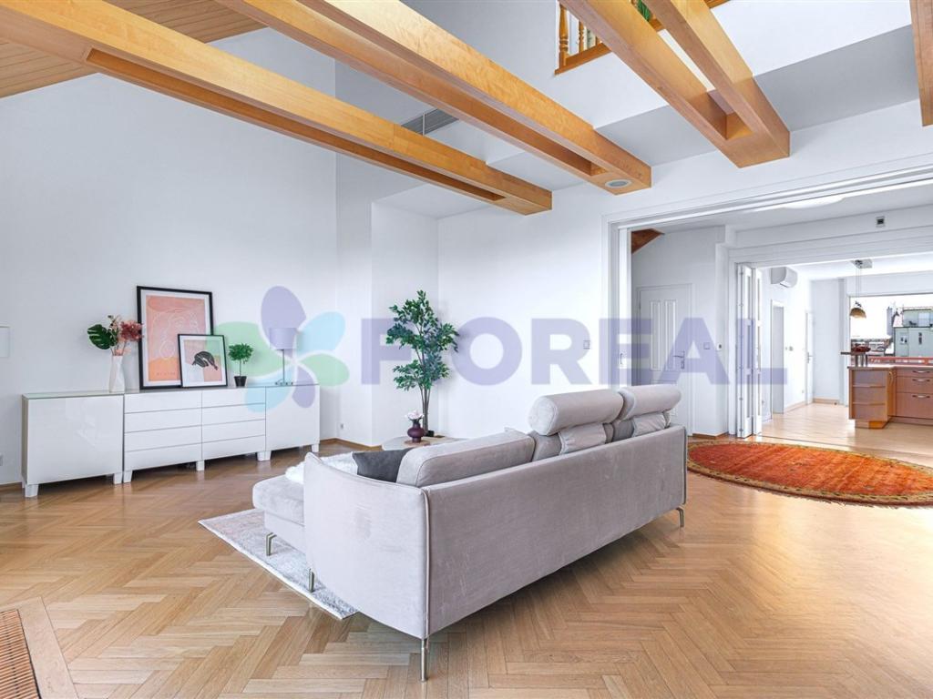 Pronájem bytu 5+1 230 m2