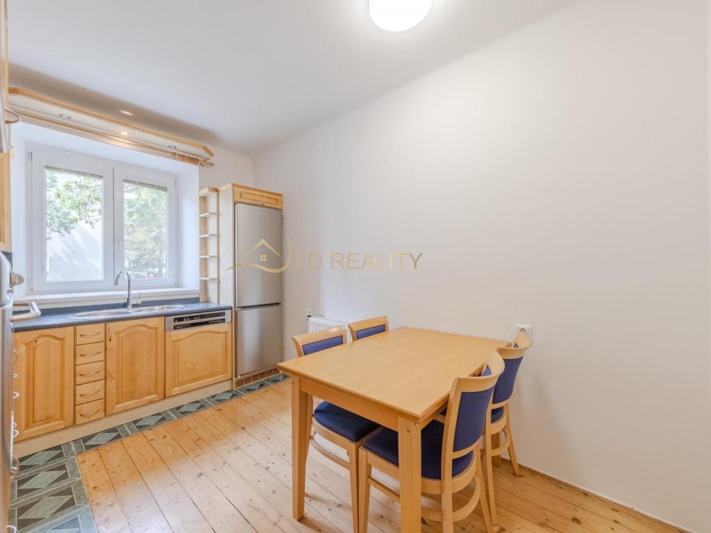 Pronájem bytu 3+1 82 m2