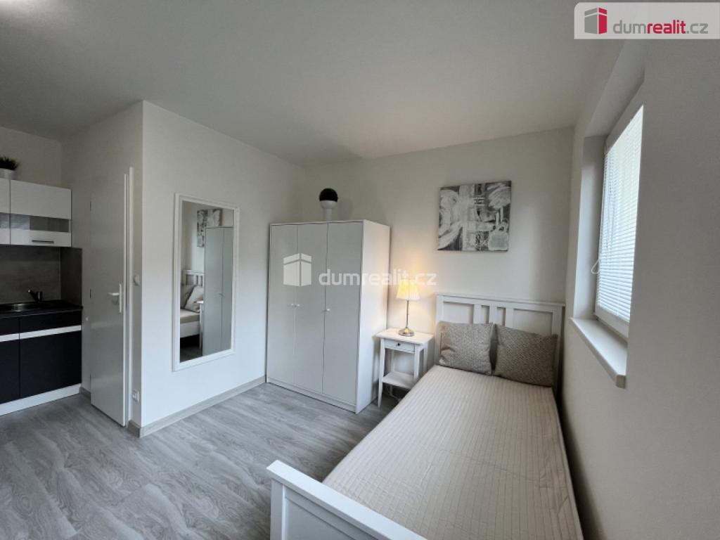 Pronájem bytu 1+kk 18 m2