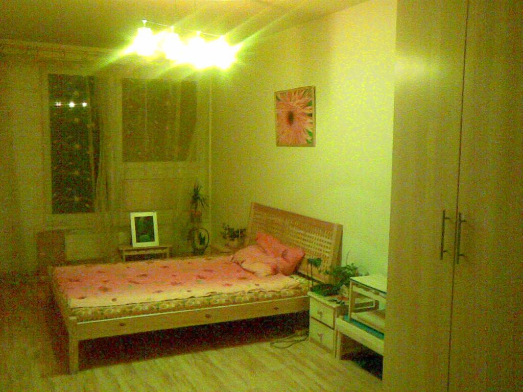 Spolubydleni bytu celý pokoj 80 m2