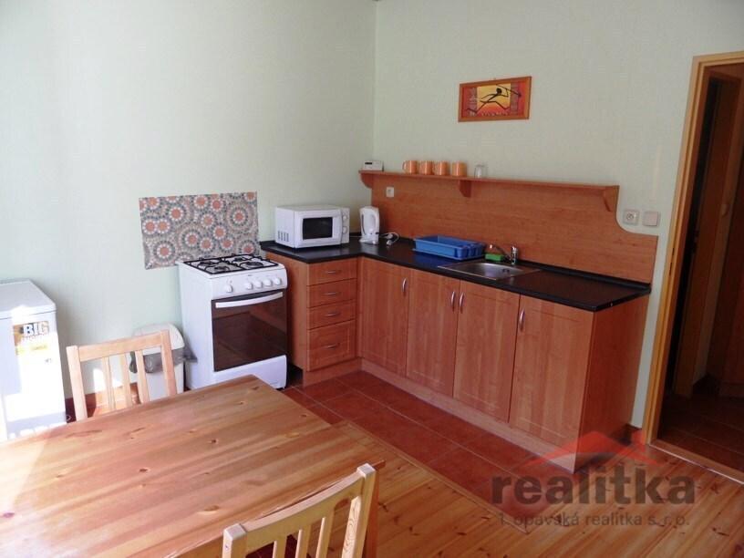 Pronájem 1+1, Opava - třída Spojenců, 10700 Kč,
