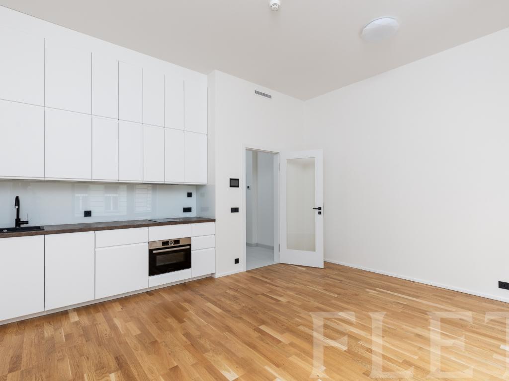 Pronájem bytu 1+kk 30 m2, Praha – náhled fotky 7