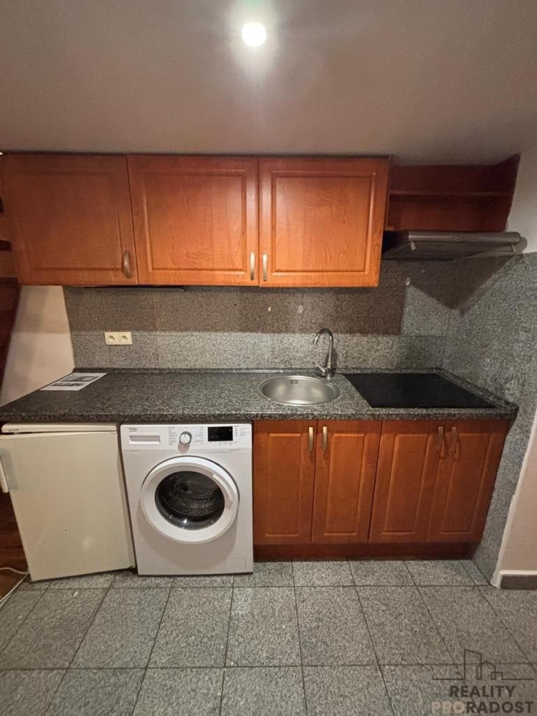 Pronájem bytu 1+kk 20 m2